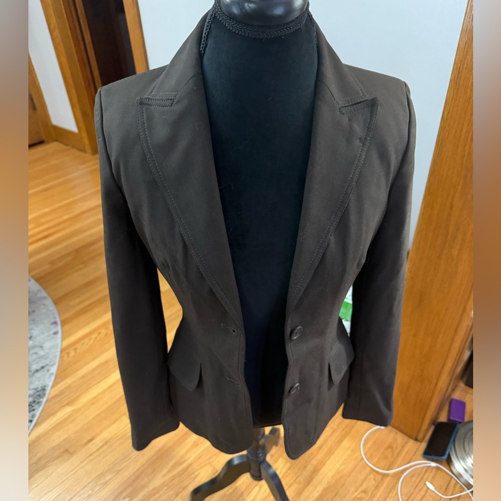 The limited brown blazer